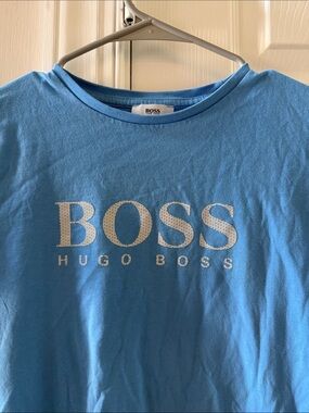 Hugo Boss Light Blue Crewneck T‑Shirt with White Logo
